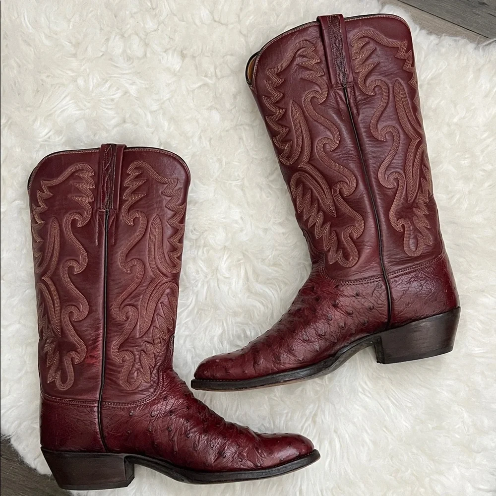 Women’s Lucchese Ostrich Cowboy Boots in Rich Burgundy Sz 7.5 - Picture 1 of 13